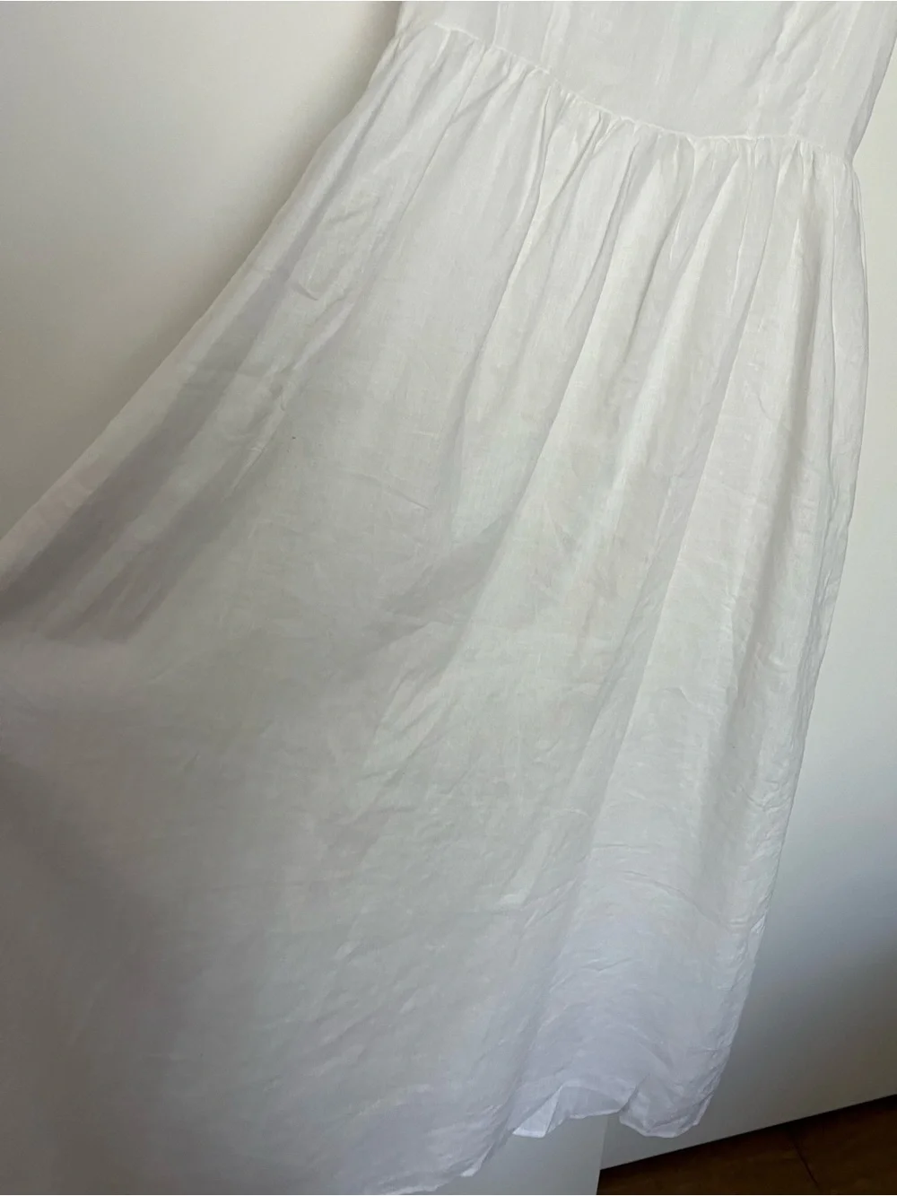 DISSH White Maxi Dress 100% Linen Empire Waist Babydoll Sundress US 6 - Picture 5 of 9